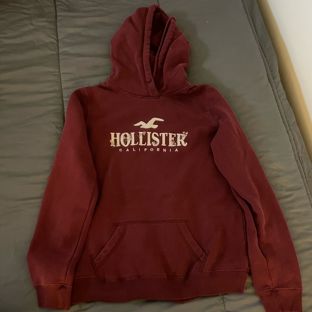 Womens maroon hollister hoodie